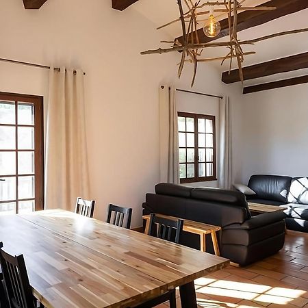 Le Mas de Peaudure au coeur de la Camargue Arles Extérieur photo