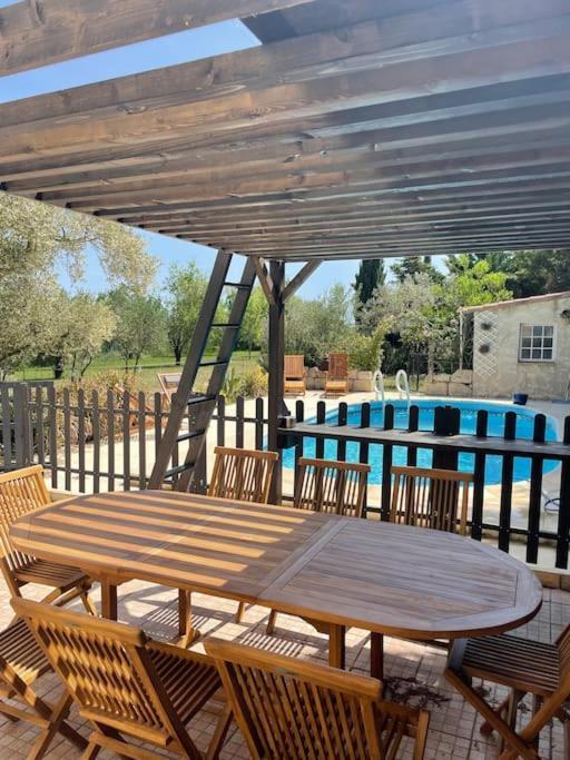 Le Mas de Peaudure au coeur de la Camargue Arles Extérieur photo