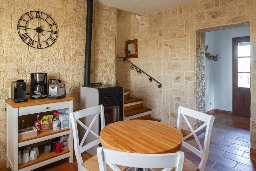 Le Mas de Peaudure au coeur de la Camargue Arles Extérieur photo