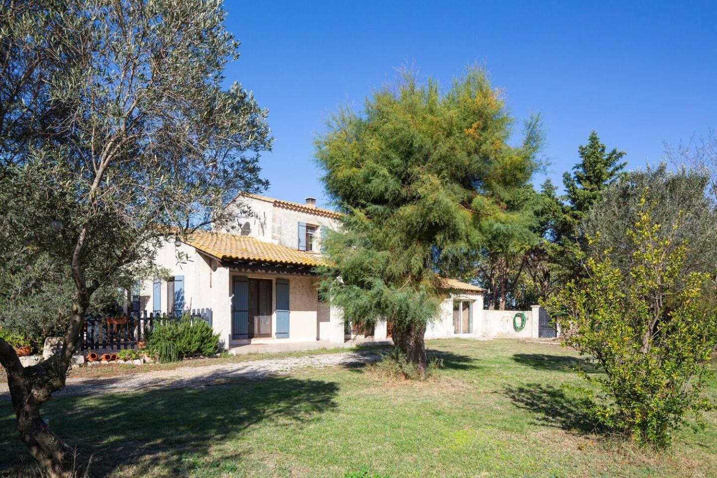 Le Mas de Peaudure au coeur de la Camargue Arles Extérieur photo